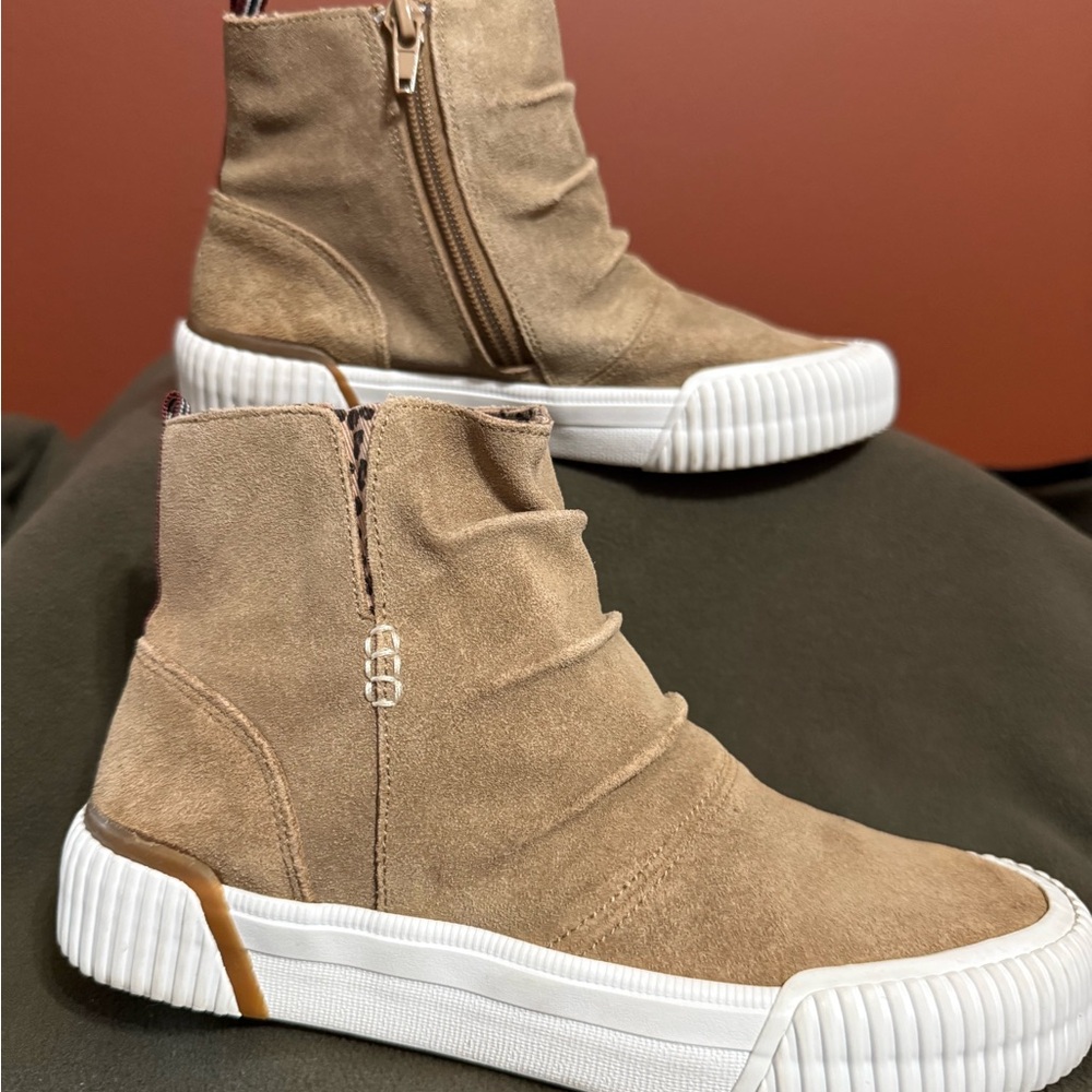 Girl's Shoes Sperry Kids Soletide Mid Girls 2 Youth Boot Sneaker Tan